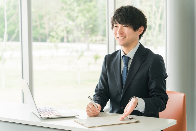 質問⑥「過去に苦労したことがあれば教えてください」