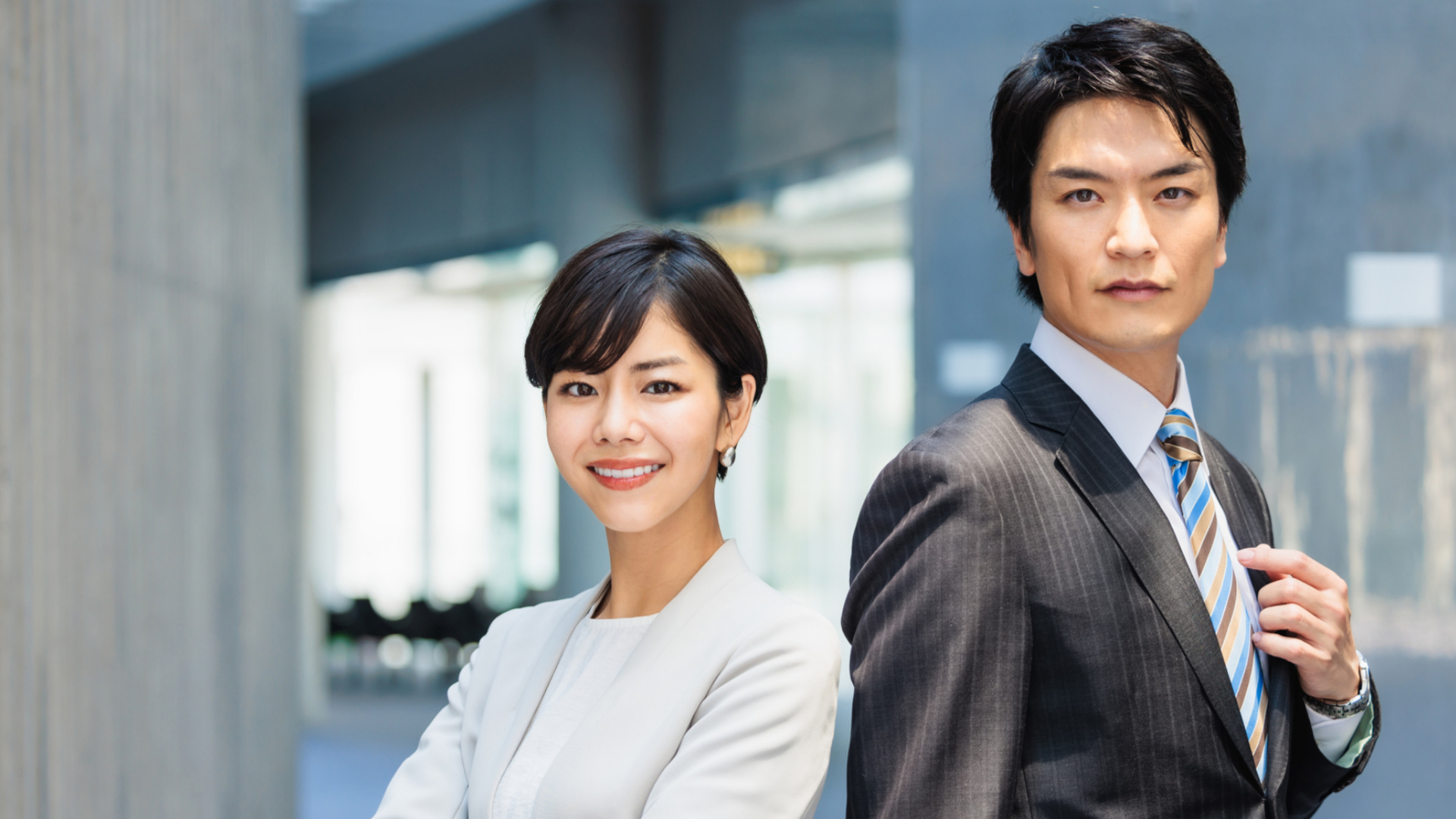 営業のハイクラス転職|ハイキャリア転職とハイクラス転職の違いと転職のポイントを解説